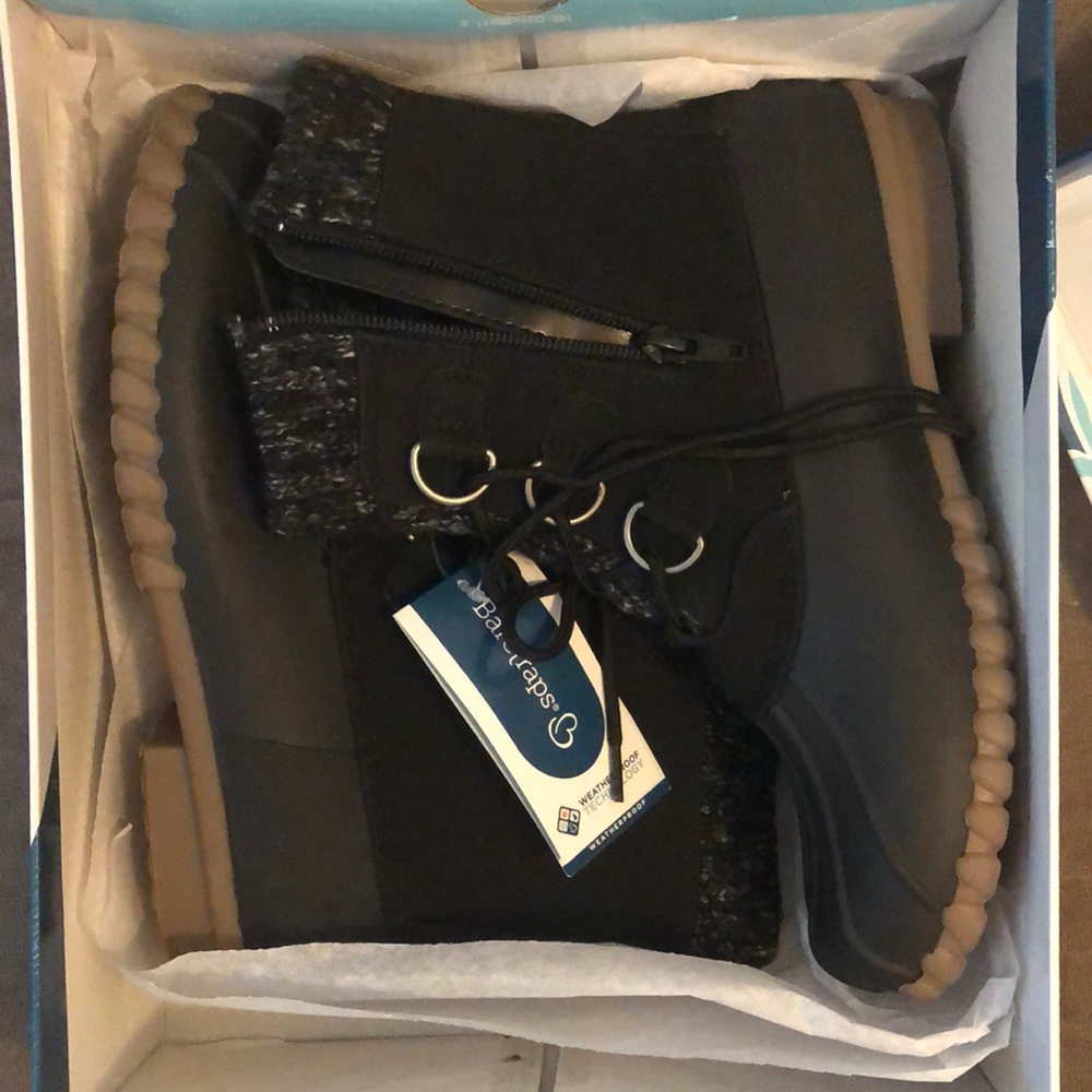 Bare traps Fabulous Boots NIB*